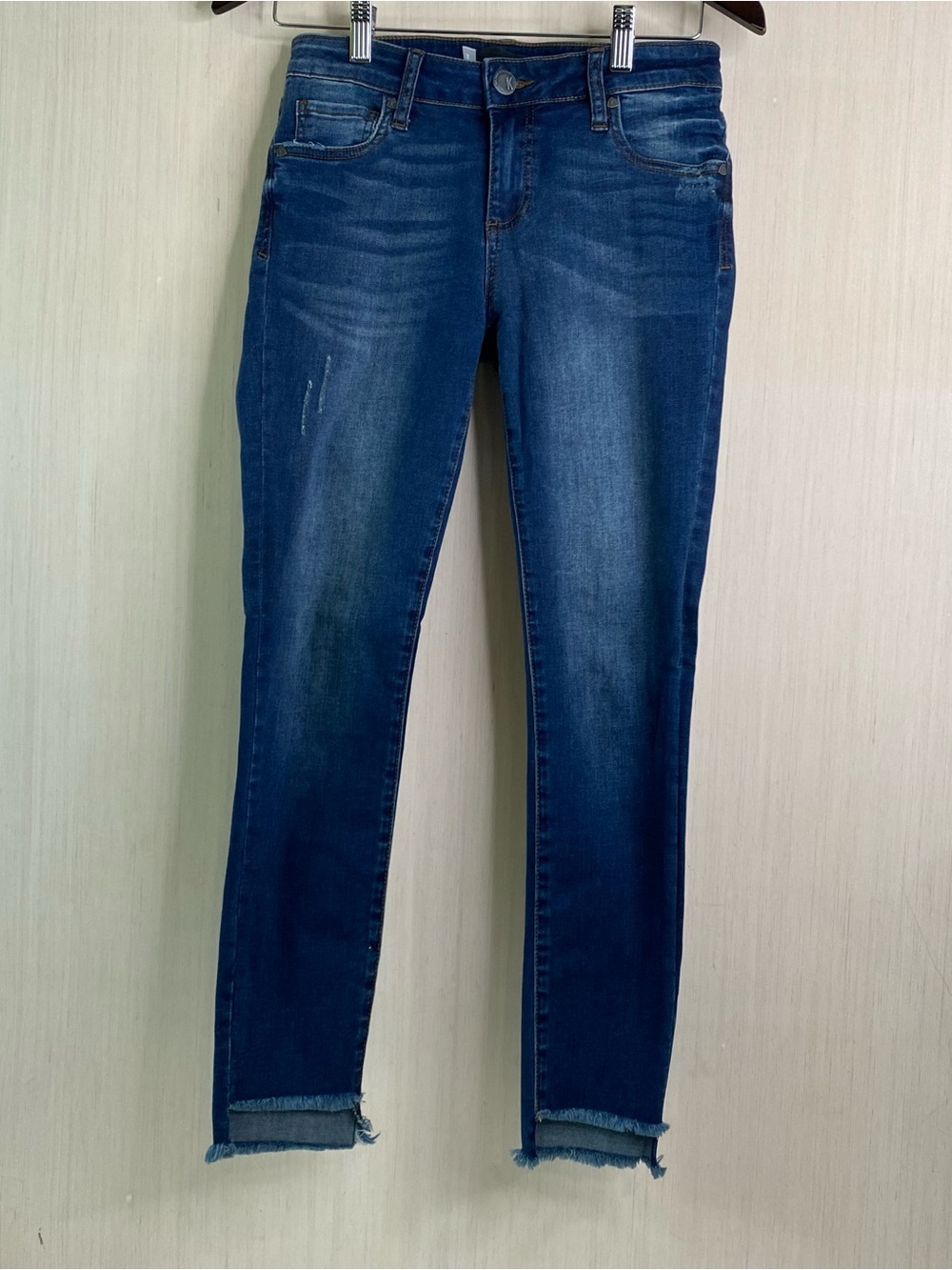 Kut From The Kloth Connie Ankle Dark Wash Skinny Stretch Jeans Frayed Hem Size 2